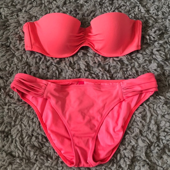 Victoria’s Secret coral bathing suit - Picture 1 of 7